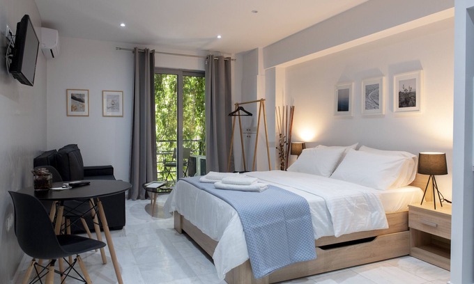 Ilisia Apartamento | Bright Eco Studios
