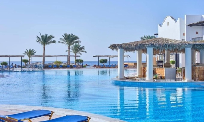 Dahab Hotel | Bright & Airy Room Ideal for Scenic Beach Side Stay - with 2 Swimming Pools!