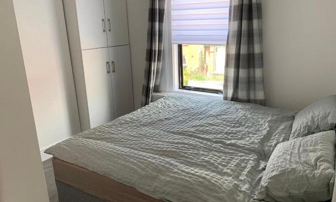 Glasnevin Casa | Bright en-suite room in Dublin