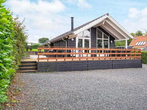 Kelstrup Casa | Bright Family Cottage by Kelstrup Beach