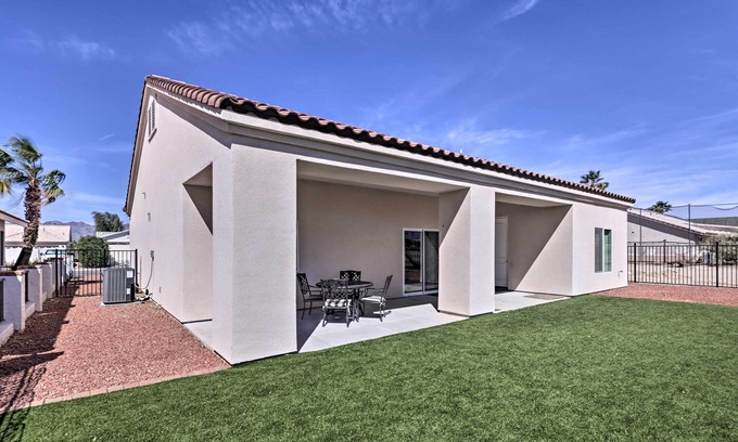 Fort Mohave Casa | Bright Home w/ Yard, 4 Mi to Colorado River!