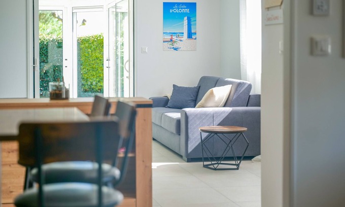 Chateau-d'Olonne Chalet De Esquí | Casa luminosa con porche y jardín – ¡Perfecta para tus vacaciones en Les Sables!