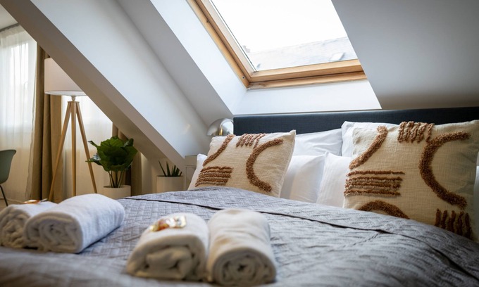 Altstadt Apartamento | BRIGHT Koblenz Innenstadt
