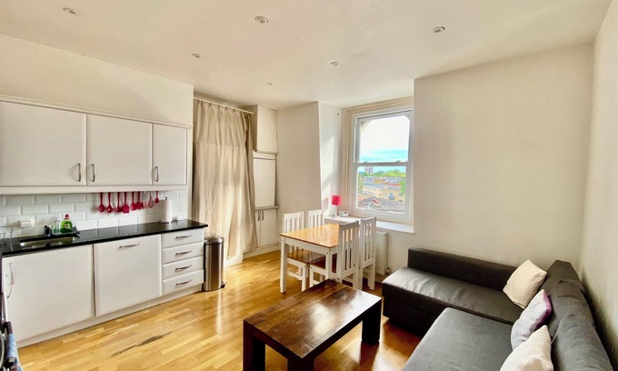 Coldharbour Apartamento | Bright, Modern and Spacious Flat in Brixton w/easy access to Central London