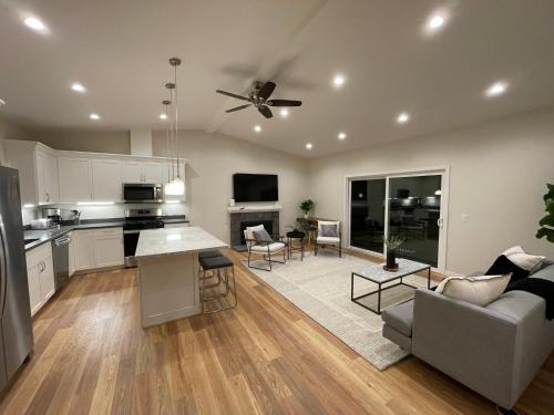 Napa Casa | Bright Napa Home