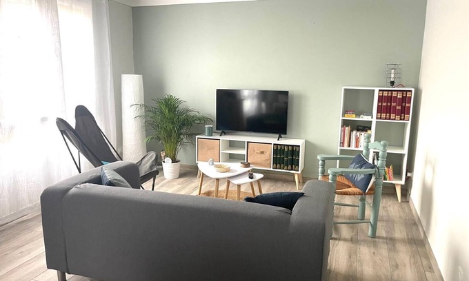 Cabestany Apartamento | Bright & pretty apartment between sea & mountains - beaches 15mn/Perpignan 5mn