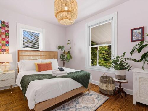 Mount Rainier Apartamento | Bright & Spacious 3BR Cottage Minutes to DC