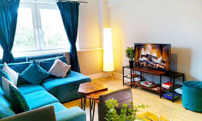 Gorgie Apartamento | Apartamento-Baño compartido-Confortable-Balcón-3 bed free parking