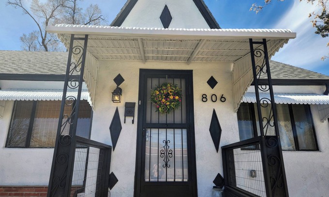 Aberdeen Casa | Bright & Spacious Pueblo Home – Clean, Quiet, and Close to Everything