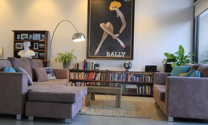 Richmond North Casa | Bright & spacious Richmond warehouse conversion