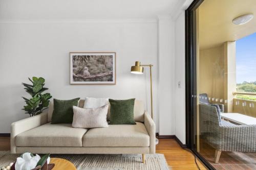 Surry Hills Apartamento | Bright & Spacious Surry Hills Apartment