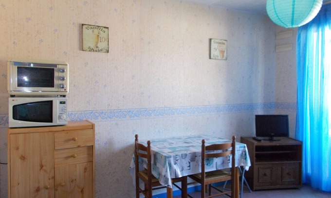 Barbotan-les-Thermes Apartamento | Estudio luminoso para 2 personas con balcón y WiFi gratis, cerca del Lago Uby