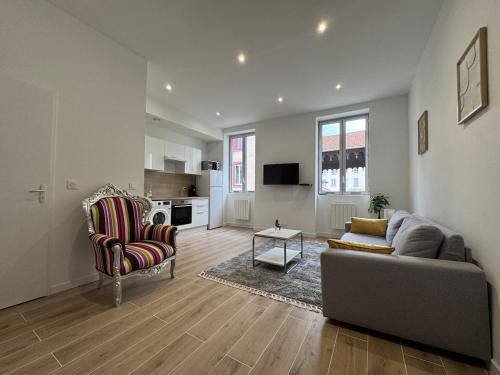 Ecully Apartamento | Bright studio - great for a stay in Ecully