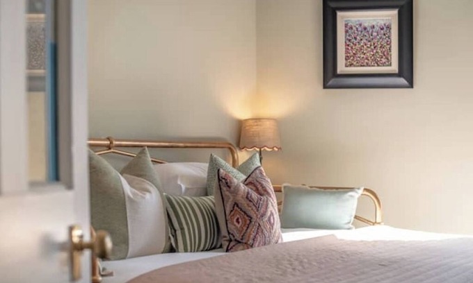 Shawlands Apartamento | Bright & Stylish 2-Bedroom Apartment in Shawlands, Glasgow