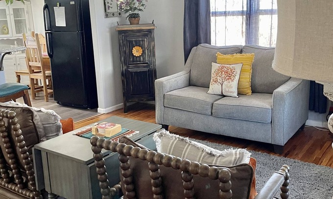 Fort Sumner Casa | Bright, stylish and centrally located casita.