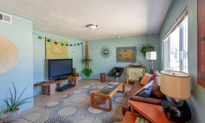 Hurricane Casa | Bright & Sunny Home Near Zion