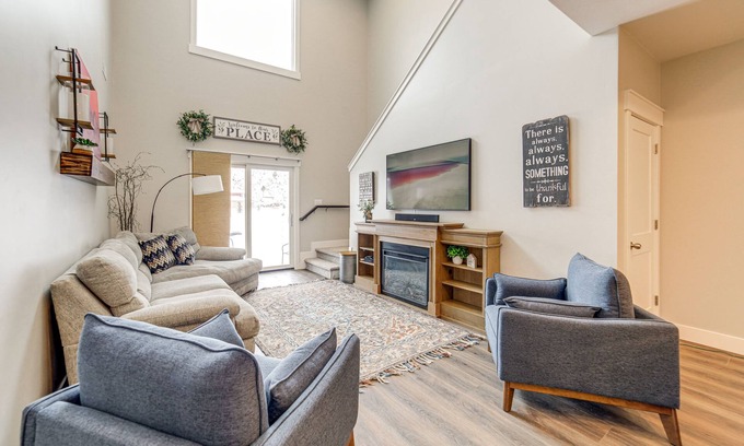 Swan Valley Casa | Bright Swan Valley Townhome: Hike, Fish & Ski!