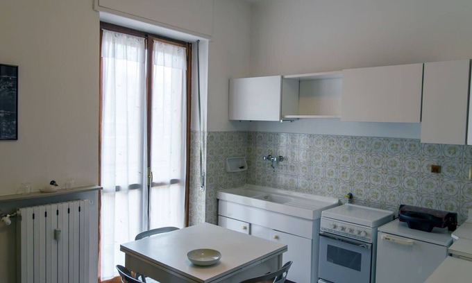 Alessandria Apartamento | Luminoso apartamento de dos habitaciones !!!