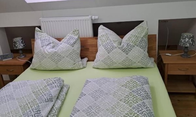 Fladungen Apartamento | Bright vacation apartment (70 m²) for up to 4 people with free WiFi
