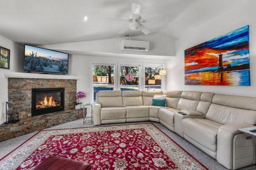 Southeast Bend Casa | BrightCottage