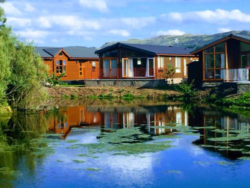Dunning Casa | Brightwater Lodge