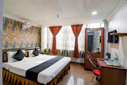 New Town Hotel | Brill Raj Palace Near City Centre 2