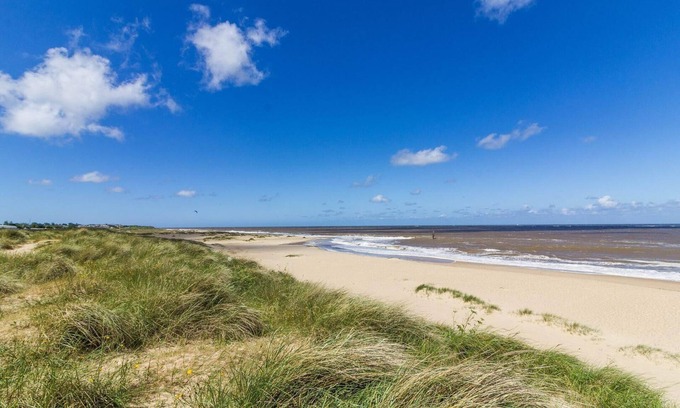 Caister-on-Sea Casa | Brilliant 8 berth caravan with decking at Haven Caister Beach ref 30055P