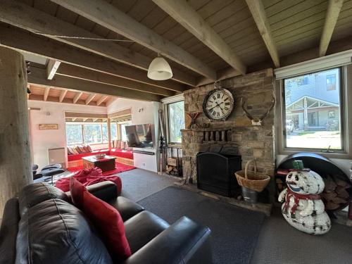 Dinner Plain Chalet De Esquí | Brindabella Chalet alpine-getaways