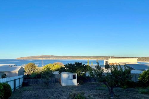 Emu Bay Casa | Brindy's By the Bay