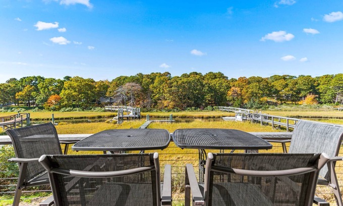 East Falmouth Casa | Bring your boat. Beautiful house with free dock, kayak, paddleboard