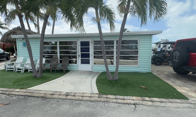 Layton Cabaña | BRING YOUR BOAT! Perfect Florida Keys Family Getaway with Activities Galore!