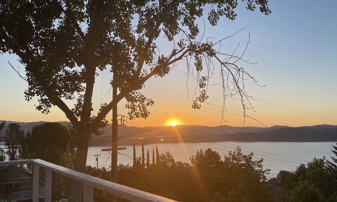 Kelseyville Casa | Bring your whole family to enjoy this view ⚓️