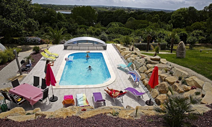 Loperhet Apartamento | Paraíso para quienes buscan tranquilidad, piscina climatizada