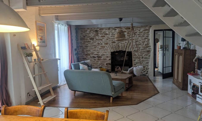 Ploneour-Lanvern Casa | Brittany house near sea surf ideal family