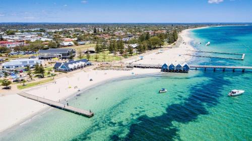 Broadwater Villa | Broadwater Bay Villa