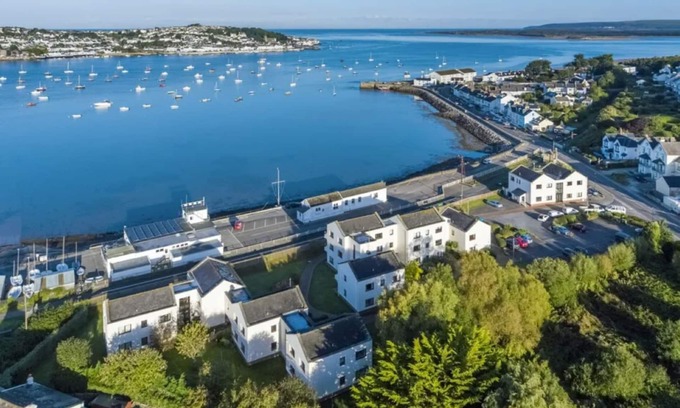 Instow Apartamento | Broadwaters - 2 bed waterfront apartment in Instow