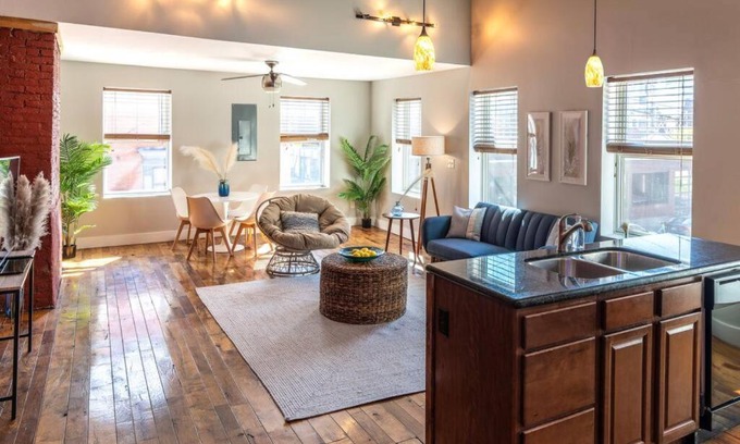 Pendleton Apartamento | Broadway Suites - Stunning Downtown Condos