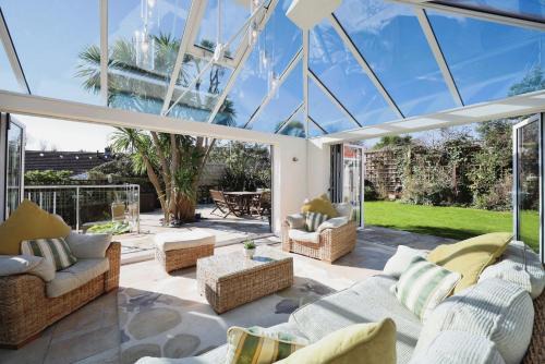 Nettlestone Casa | Broadways Pondwell