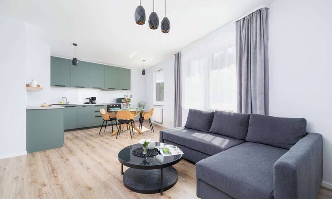 Bronowice Apartamento | Bronowicka 5 | Apartment with Balcony | Parking