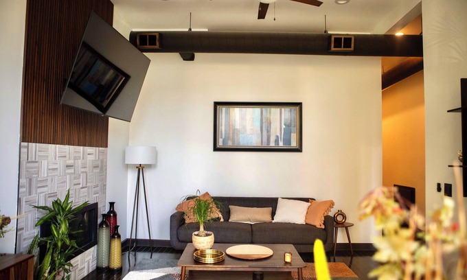 Bronzeville Condominio | Bronzeville Bohemian Loft