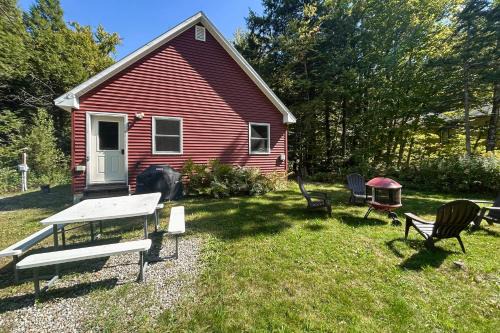 Jeffersonville Casa | Brook Haven Cabin