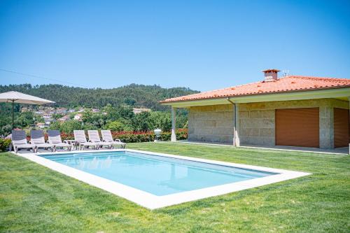 Vieira do Minho Casa | Brook House