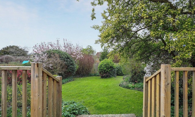 Berkeley Cabaña | Brook House - UK43013