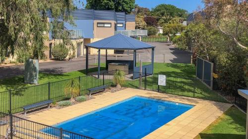 Cowes Casa | Brooklya by the Beach
