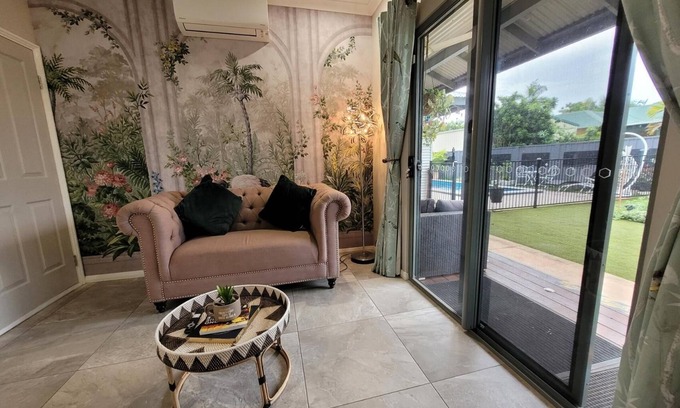 Cable Beach Apartamento | Broome Bijou, an ideal getaway for a couple looking to relax away from city life
