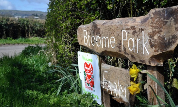 Clows Top Cama Y Desayuno | Broome Park Farm B&B