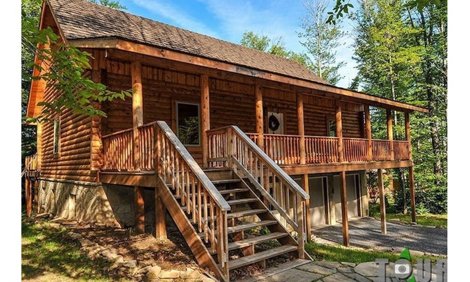 Northface Cabina | Broqvarn is a wonderful all season home! Book Now! Close to Lodge & Trails!