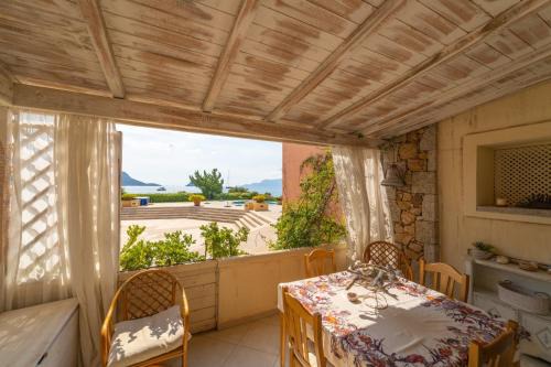 Baia Caddinas Apartamento | Brorent S abba e sa pedra luxury home