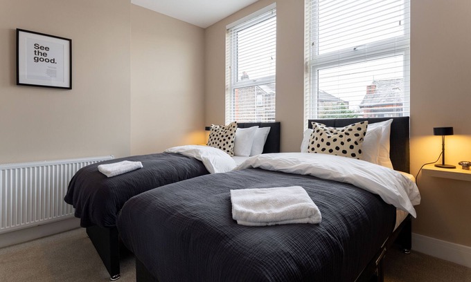 Liverpool Apartamento | Broughton Place 3: 3BR Modern Flat in Liverpool