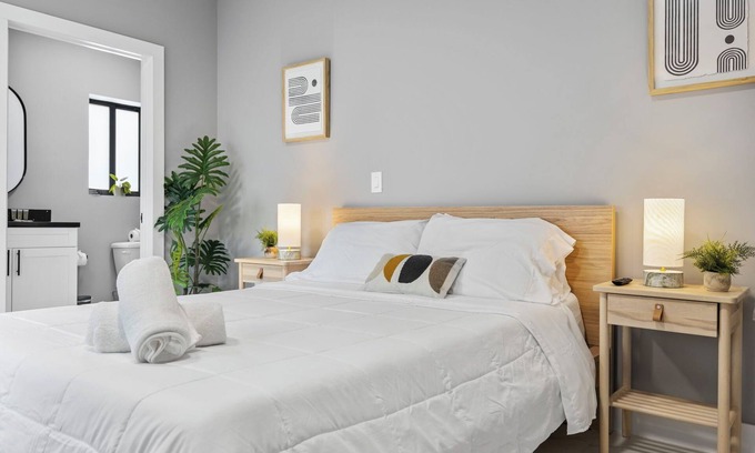 Liberty City Condominio | Brown House